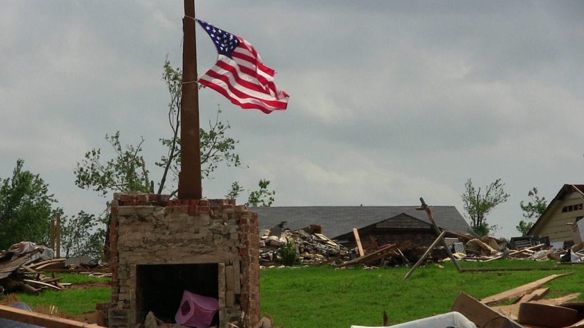 How Storm Damage Affects Homes and Businesses